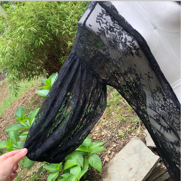 black lace duster - Picture 2 of 3